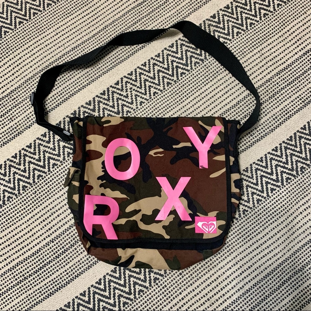 Roxy Surf Over The Shoulder Saddle Bag/Laptop case